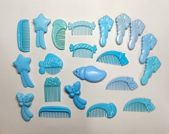 Brushes and combs blue - My Little Pony g1 original vintage accessories