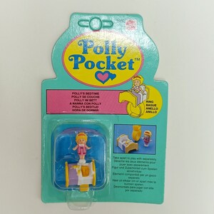 NUOVO anello per la nanna di Polly Polly Pocket 1989 Bluebird Mattel Toys vintage MOC su carta in confezione integra, nuovo, vecchio stock, variante gialla