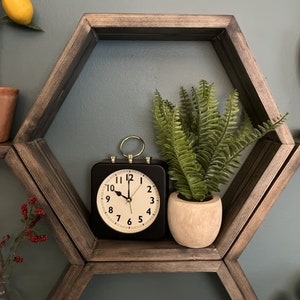 Hexagon Shelves, Honeycomb Shelves, Floating Shelves, Featured Shelves, Well Decor, Wall hanging, Desk Decor