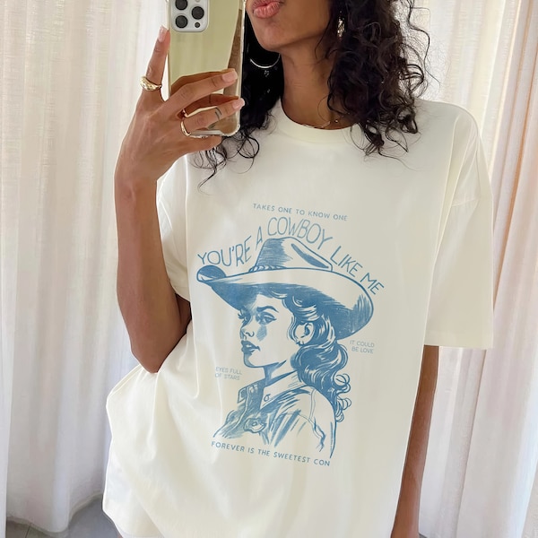 Cowboy Like Me Graphic Tee: Retro Western Cowgirl T-Shirt