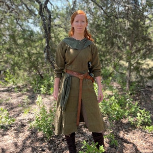 Linen Viking Undertunic – Fell & Fair