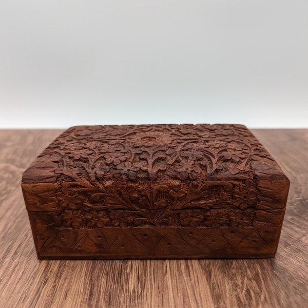 Antique Indian Mughal Floral Design Hand Carved Wood Box