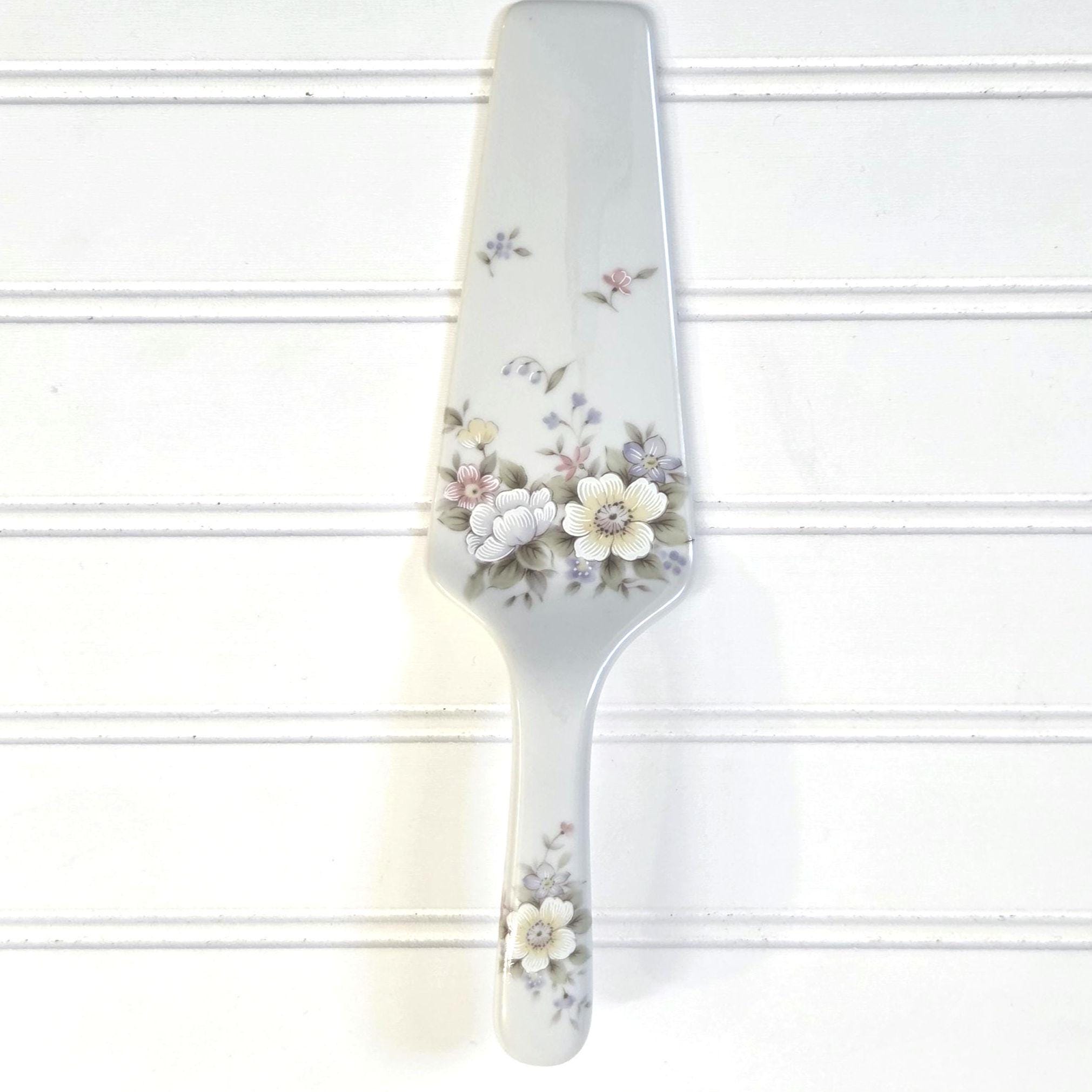 Porcelain Cake Server – Vintage Dètroit