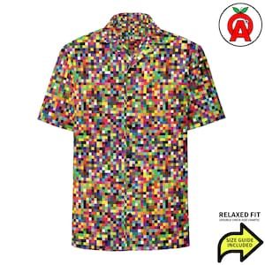 Camisa hawaiana unisex de Digital Pixel Picture, con botones y corte holgado para adultos, con tejido UPF50+ que absorbe la humedad, ideal como regalo para desarrolladores tecnológicos.