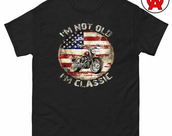 American Flag Motorcycle T-Shirt, Vintage Biker Graphic Tee, Classic Motorcycle Casual Top, Patriotic Rider Crew Neck Tee
