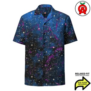 Deep Space Galaxy und Stars Muster Erwachsene Unisex All-Over Button Up Shirt, Galaxie Druck, Astronomie Geschenk, Nachthimmel, Astrologie Liebhaber Button