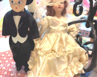 vintage wedding bride and groom. 1940s