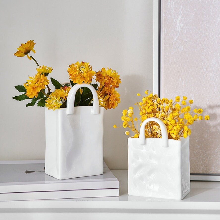 Ceramic Handbag Vase Cream White Purse Vase for Flowers Bag Shaped Flower  Vase, Unique Flower Vases …See more Ceramic Handbag Vase Cream White Purse