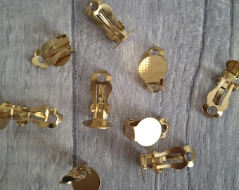 Apprêts pour boucles d'oreilles clips plaqués or, coussinets plats 10 mm (10 pièces)