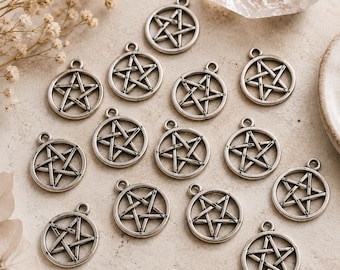 Amuletos de pentagrama / Amuletos de plata antigua para joyería de brujería / Materiales para la fabricación de joyería gótica