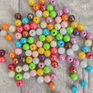 Bright Acrylic Beads x200 | 6mm Round Beads in Mixed Colours | Fun Craft Beads | Jewellery Making Supplies | Rainbow Beads for DIY Crafts