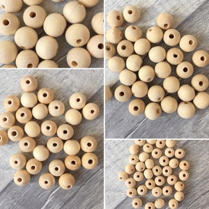 Può includere: Una grande collezione di perline in legno naturale, perfette per creare gioielli o altri progetti fai-da-te. Le perline sono rotonde e lisce, di colore legno naturale.