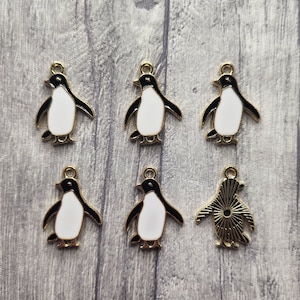 Penguin Charms x 6, Enamel, Pendants, Animal Charms, Jewellery Craft Making