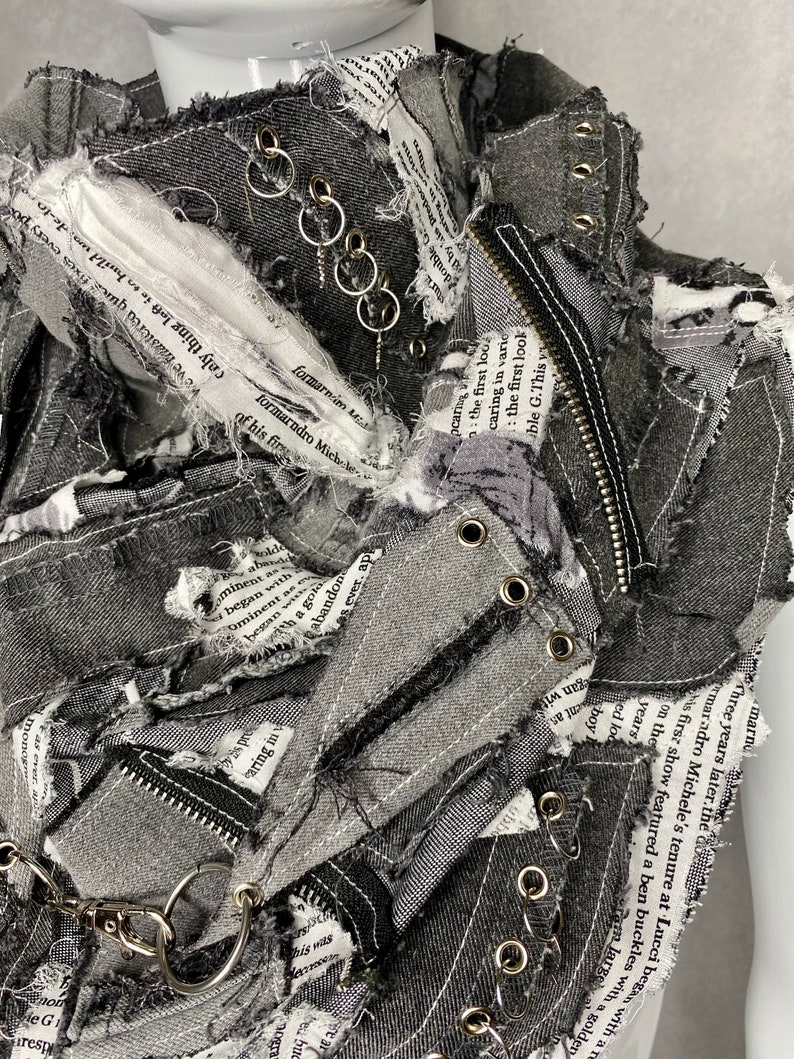 Bufanda vaquera desgastada: accesorio punk vanguardista reciclado imagen 10