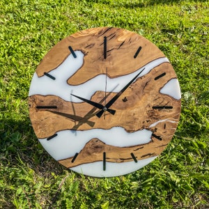Epoxy Wall Clock, Olive Wood Clock, Modern Design Clock, Live Edge Wood, Resin Wood Clock, Made to Order Epoxy Wall Clock, Rustic Wall Art