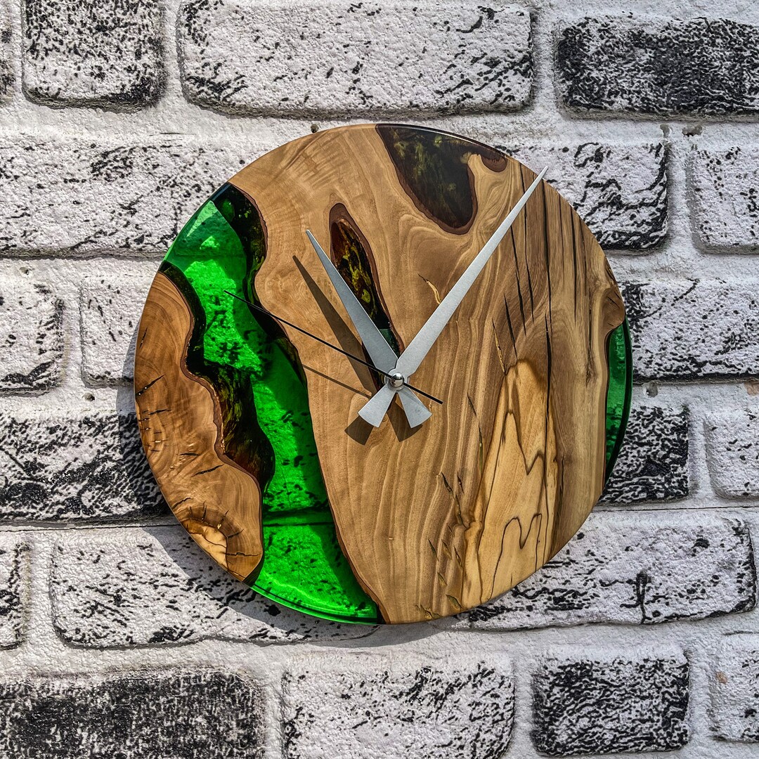 Epoxy Olive Wood Wall Clock, Personalized Resin River Clock - Etsy