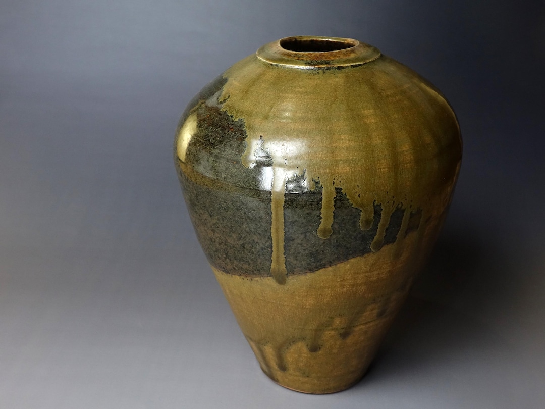 大村剛 Ceramic Katakuchi – Rusted Iron Tamura Koichi (1918-1978) Iron-glazed Vase Living National