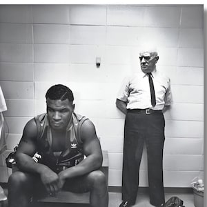 Young Mike Tyson e Cus D'Amato prontos para pendurar tela, impressão de Mike Tyson, pôster de boxe, arte de parede de Mike Tyson, pôster de Mike Tyson, impressão de boxe