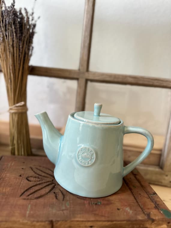 teapot tea kettle kitchen ceramic pot earthenware tableware