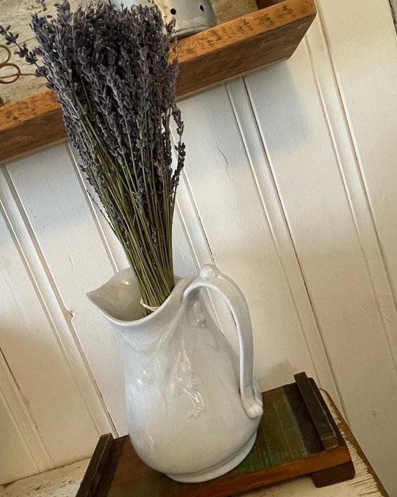 Lavender bunch of dried flowers lavender lavender soap towel decoration