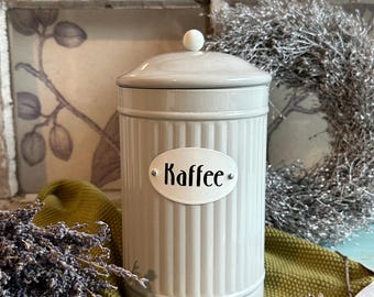 Tazze Da Caffè Retrò Nostalgic-Art Contenitori Da Caffè Retrò Hot Coffee Now - Idea Regalo Per Cucina Scatola Di Latta Con Coperchio Salva Aroma Design Vintage 1 89592158 Tazze Con Design Nostalgico