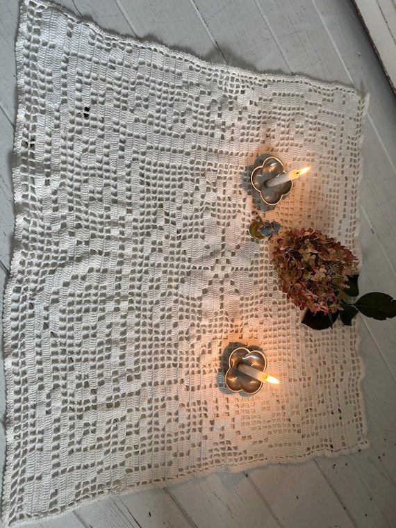 Crocheted tablecloth handmade