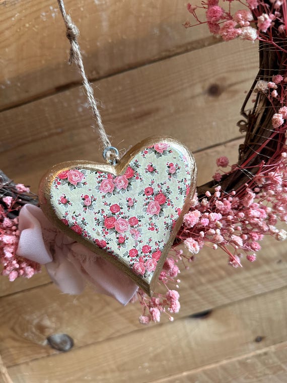 Pendant, decorative pendant, wooden heart, decorative heart, antique finish, hearts, decoration, vintage