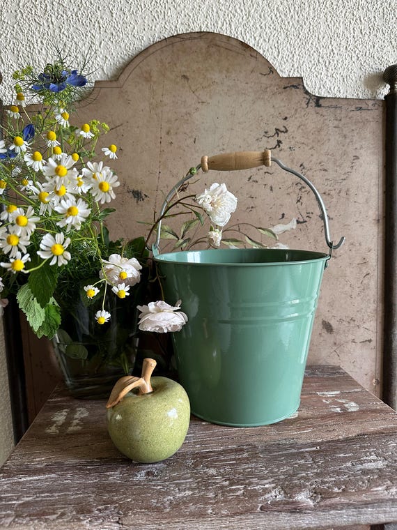 Bucket enamel bucket tin bucket plant bucket antique finish garden plant pot