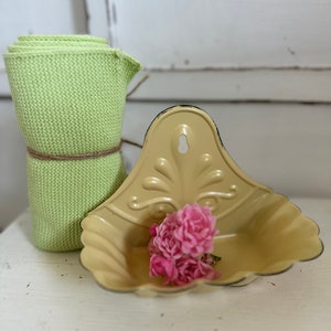 Soap dish enamel decorative garden shabby antique finish