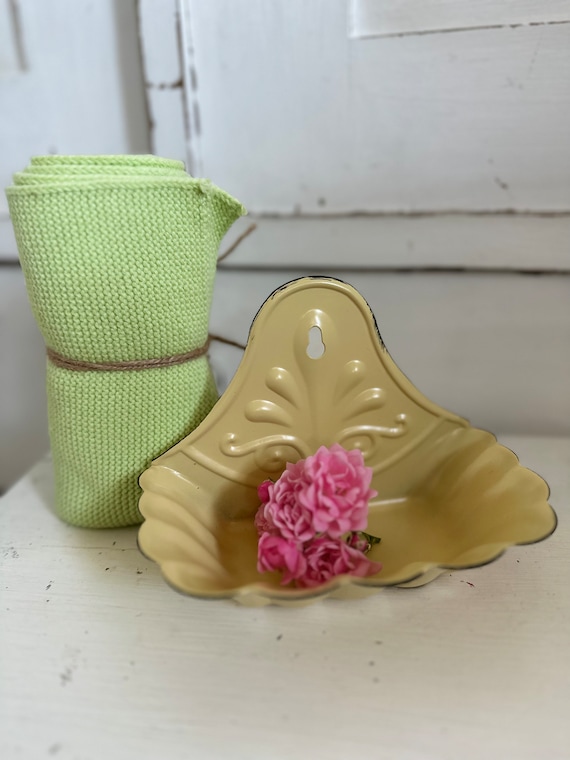 Soap dish enamel decorative garden shabby antique finish