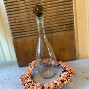 Old antique bottle glass bottle cut glass decoration vintage