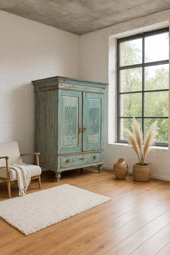 Chest of drawers sideboard antique finish wooden chest of drawers cupboard furniture Vertiko