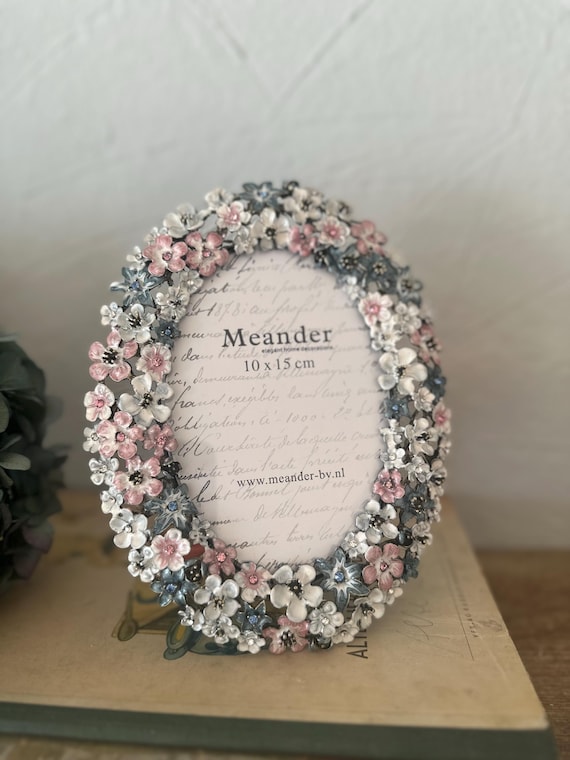 Vintage Shabby Chic Picture Frame