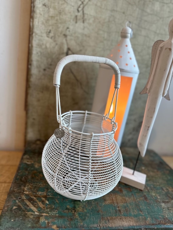 Egg basket, harvest basket, zinc basket, white, vintage, shabby chic, antique finish