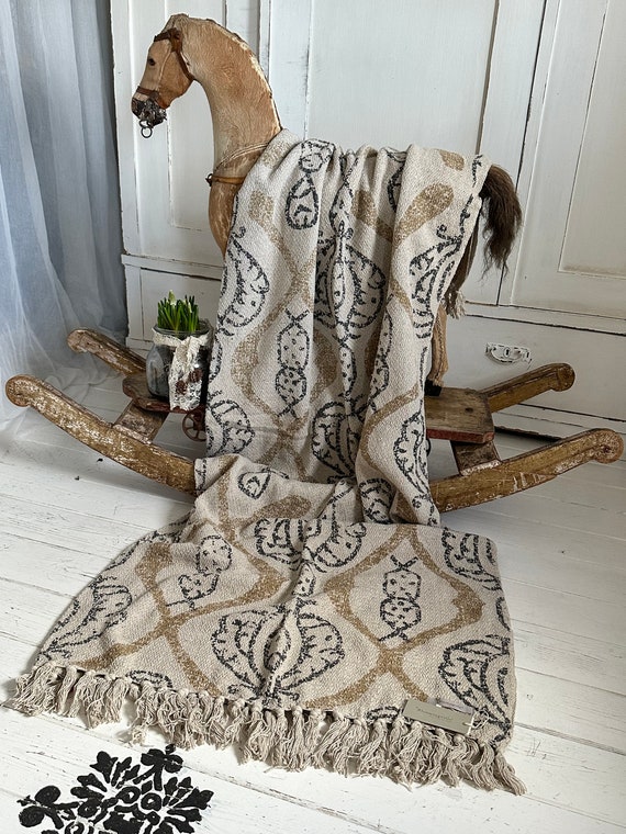 Couch blanket, cuddly blanket, blanket, Blommingville