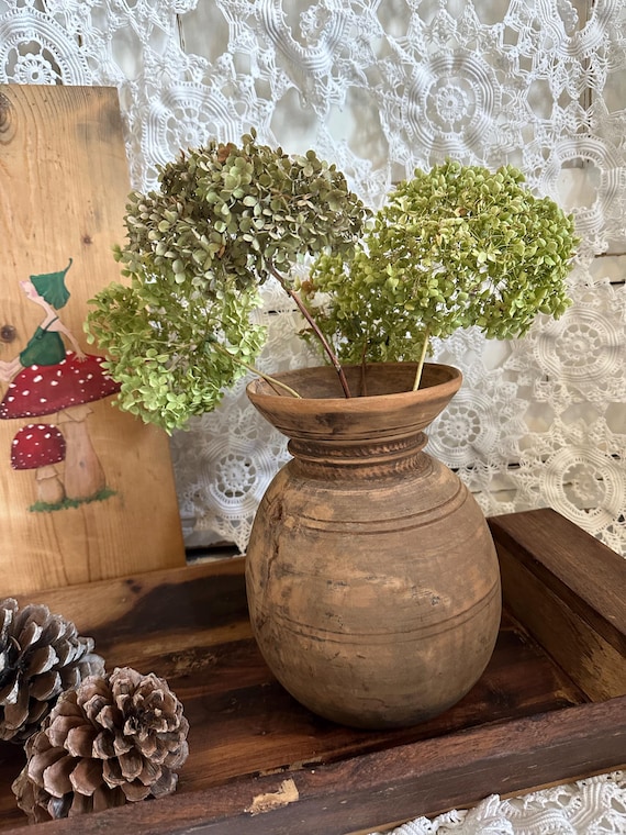 Old antique wooden vase vase wooden trough vintage decoration