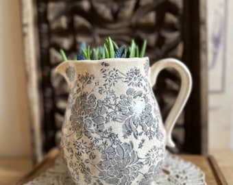 Ceramic jug jug ceramic vintage