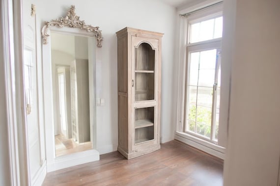 Display cabinet, buffet cabinet, furniture, chest of drawers, cupboard withe washed antique finish