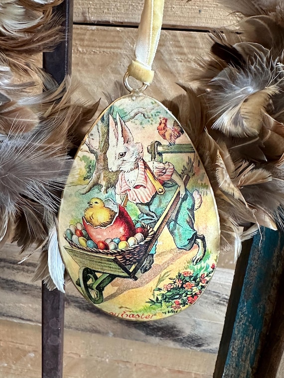 Metal Easter pendant, Easter decoration, vintage Easter egg