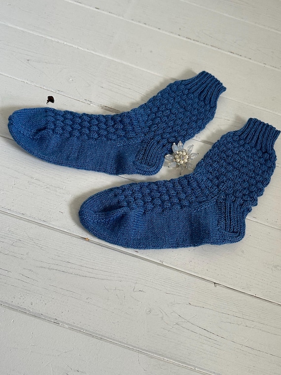 Knitted socks Handcrafted stockings Wool socks