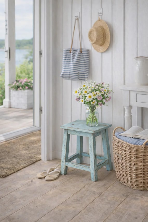Stool, side table, antique finish, bench, furniture, vintage, shabby