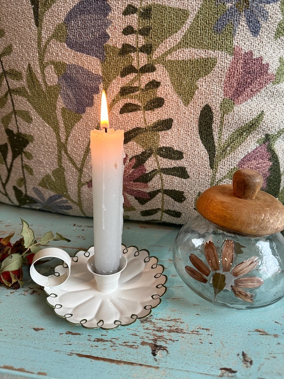 Chamber candlestick candle holder enamel white