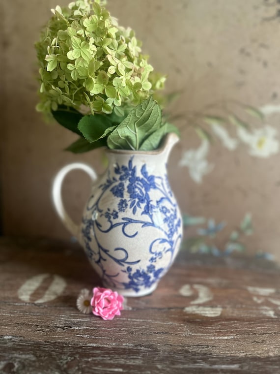 Jug ceramic jug decoration vintage antique finish jug