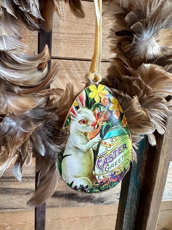 Metal Easter pendant, Easter decoration, vintage Easter egg