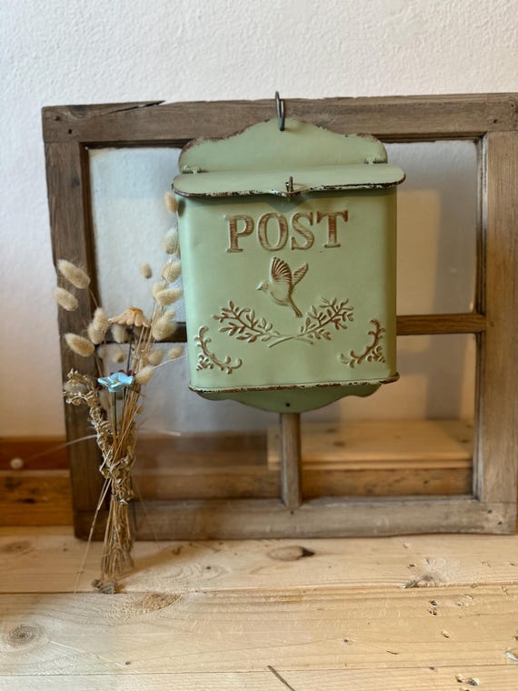 mailbox postbox tin box vintage metal