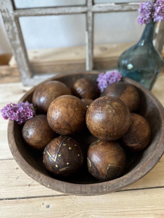 Old antique wooden balls decorative balls wooden decoration vintage shabby