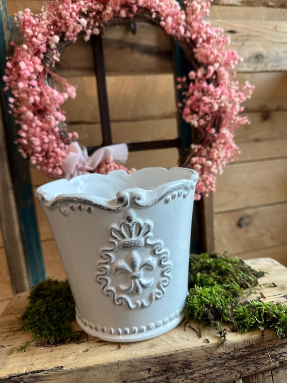 Ceramic pot, planter, vintage white