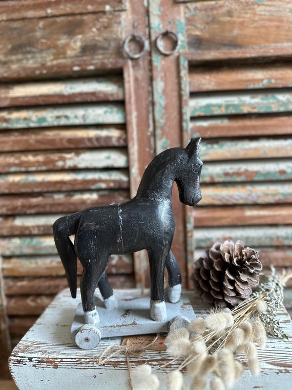 Horse decorative horse toy horse wooden horse antique finish vintage