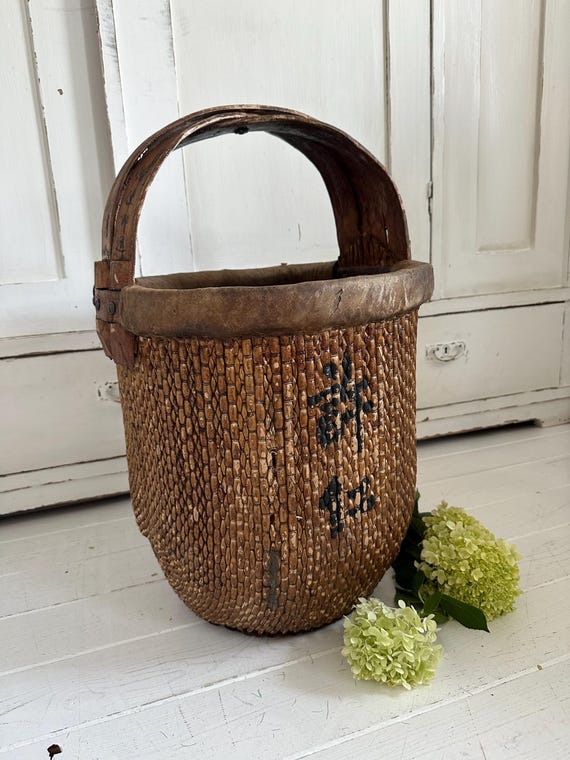 Old antique Asian rice basket, rattan basket with elm wood handle, rich patina, 1900s wooden basket wicker basket