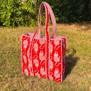Helle Rote Leoparden-Tiger-Print Gequiltete Tragetasche für Versand, ReisenBaumwolltragetasche mit Tasche, Baumwolle mit Schultergurten
